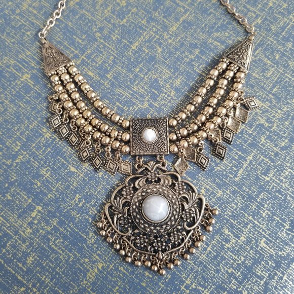 Oxidized Gold Statement Necklace - Picture 3 of 4
